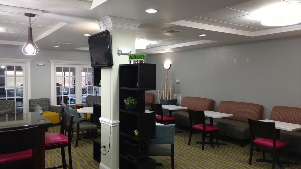 Comfort Suites Abingdon I-81 Buitenkant foto