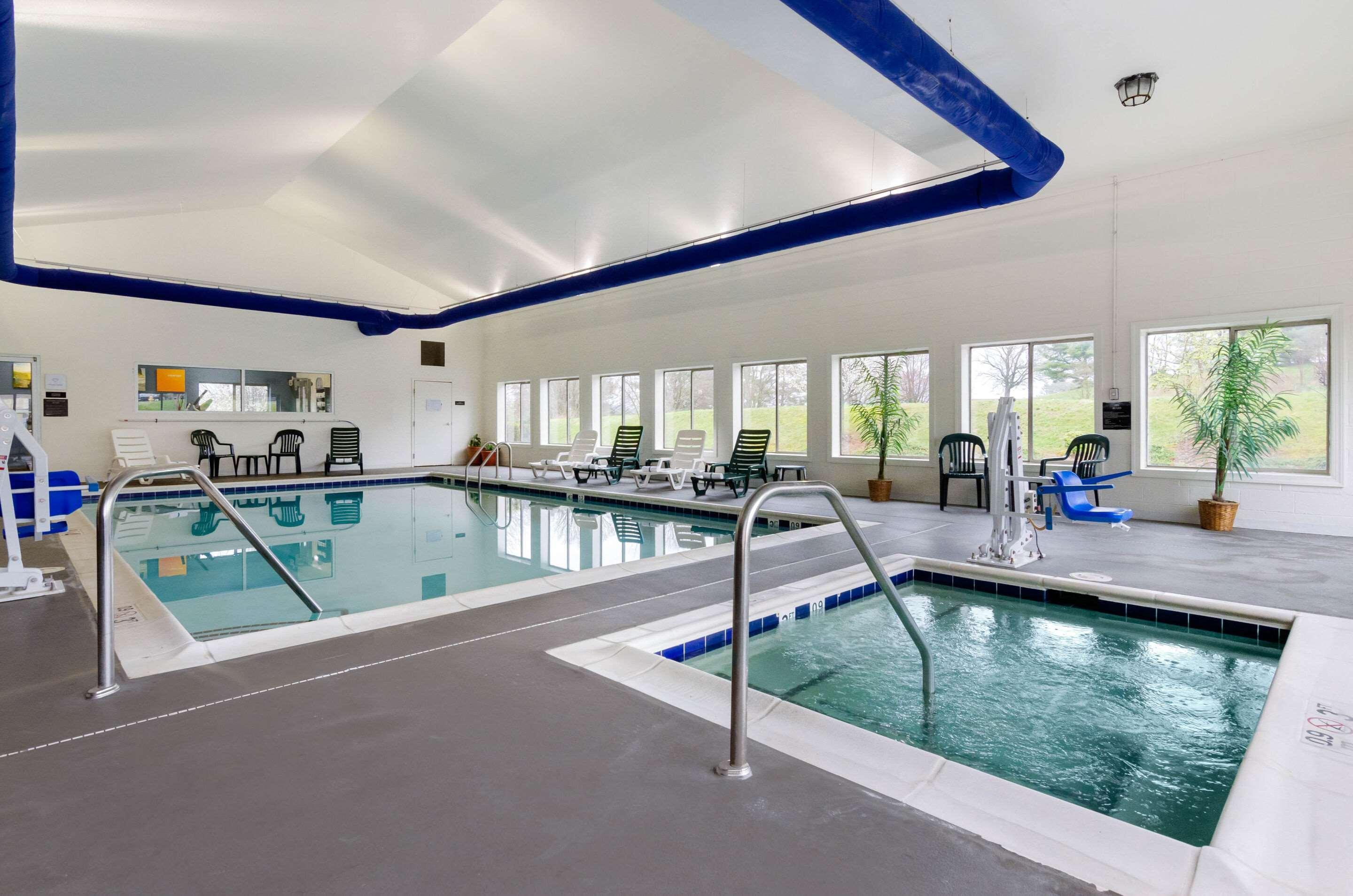 Comfort Suites Abingdon I-81 Buitenkant foto