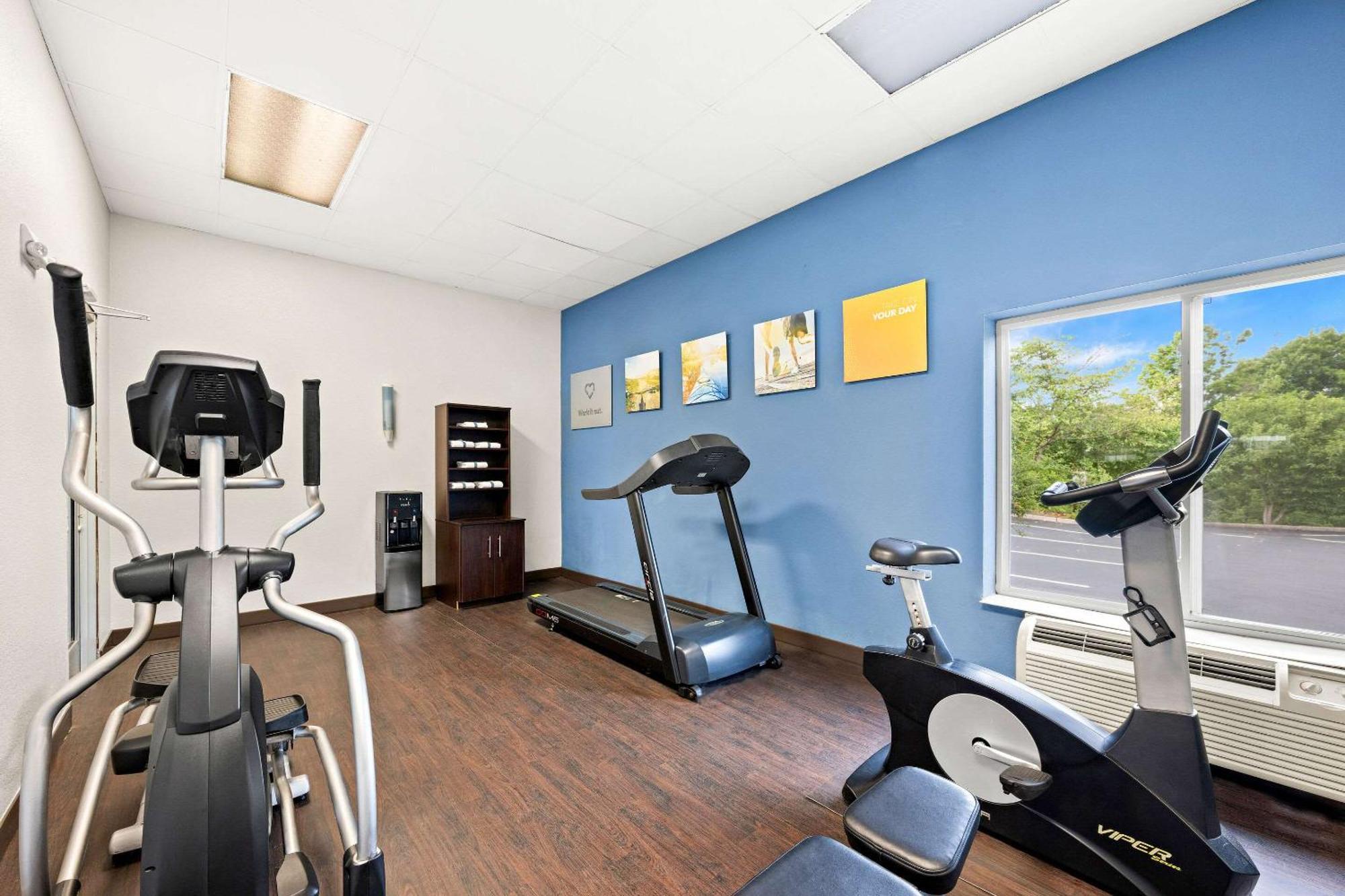 Comfort Suites Abingdon I-81 Buitenkant foto