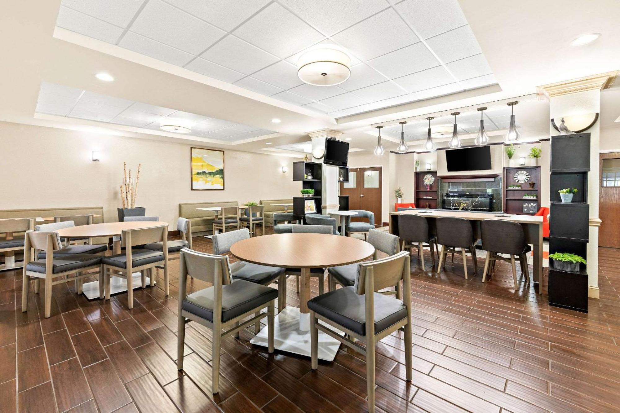 Comfort Suites Abingdon I-81 Buitenkant foto