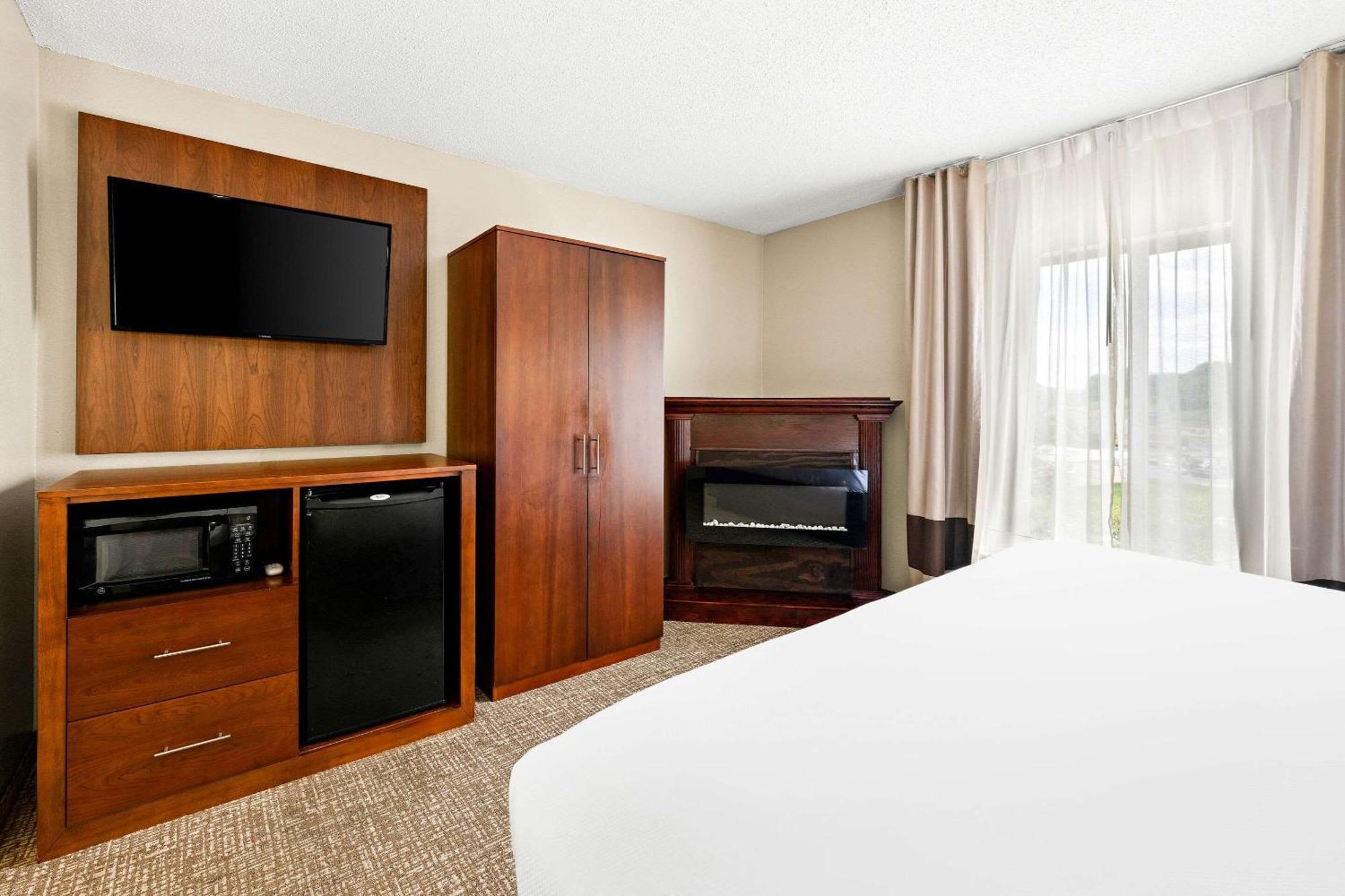 Comfort Suites Abingdon I-81 Buitenkant foto