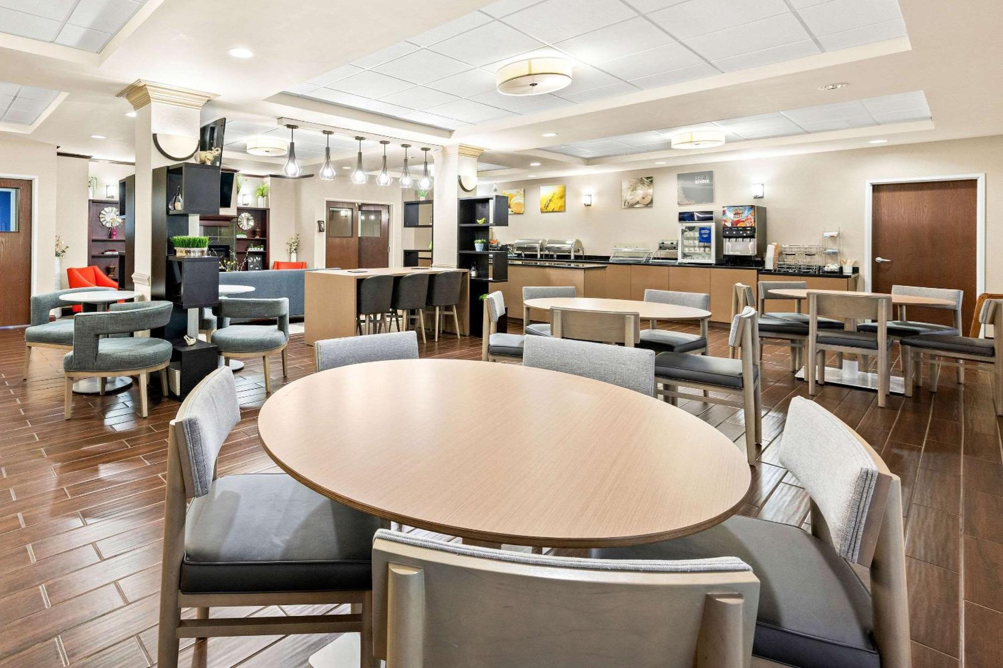 Comfort Suites Abingdon I-81 Buitenkant foto