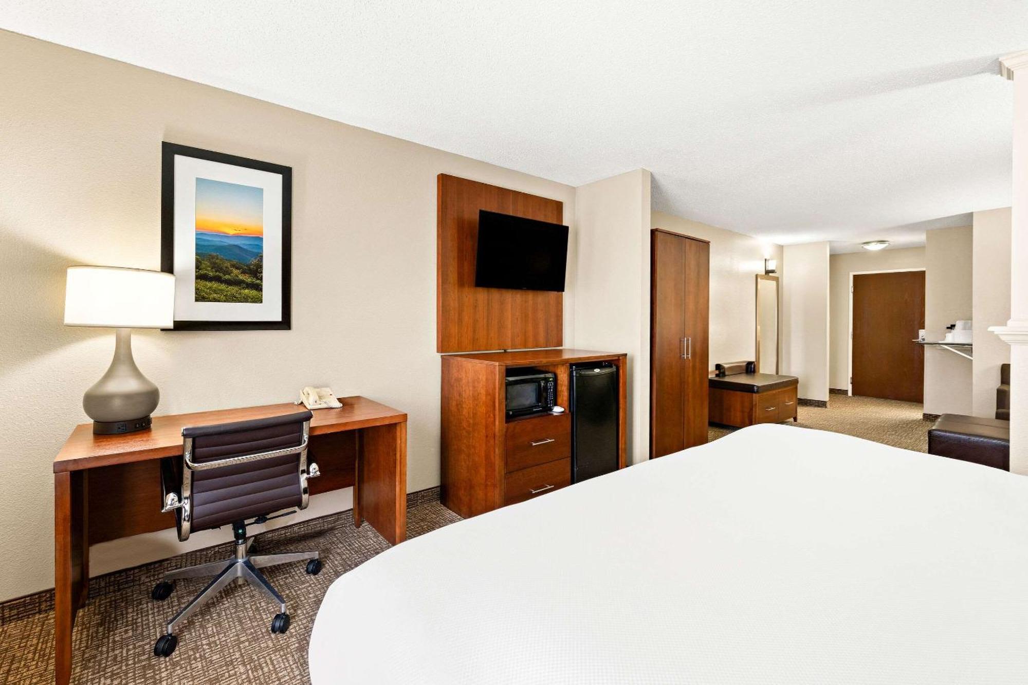 Comfort Suites Abingdon I-81 Buitenkant foto
